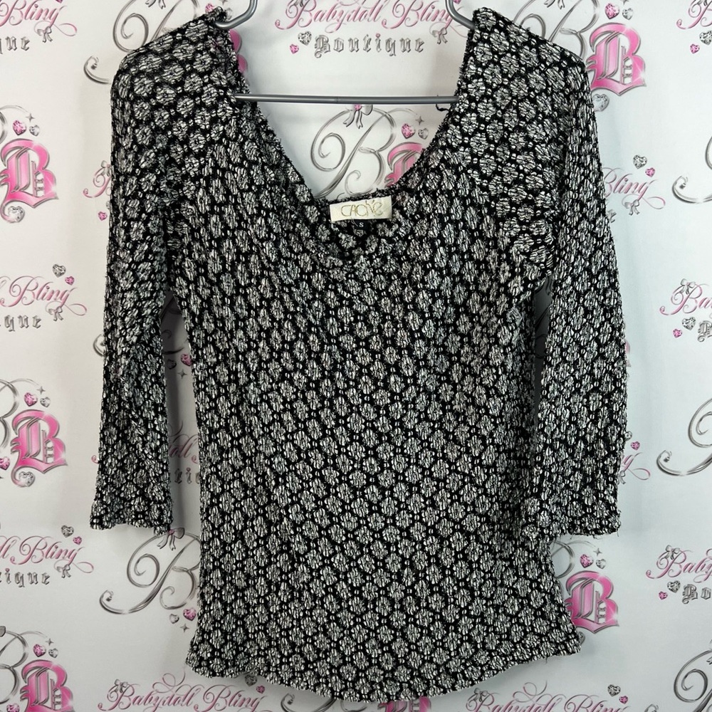 Cache long sleeve to paisley flowers crinkled Black and White Patterned Blouse
